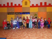 Karneval s Mirečkem a Leontýnkou